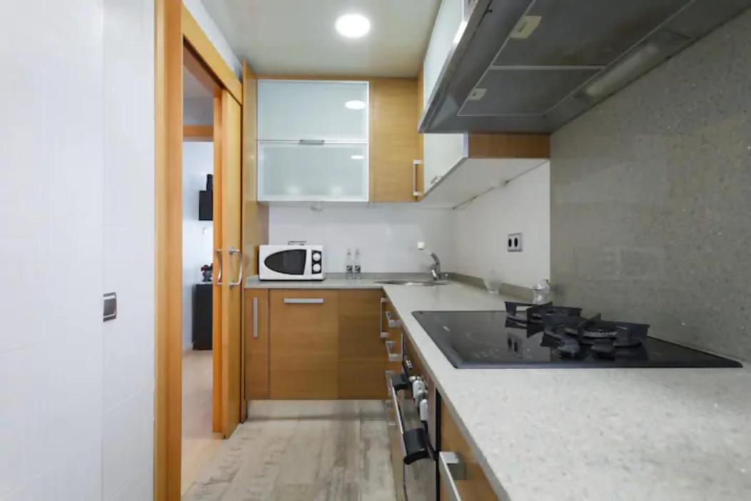 Apartamento Playa Con Piscina Parking Y 2 Habitac Castelldefels Exterior foto